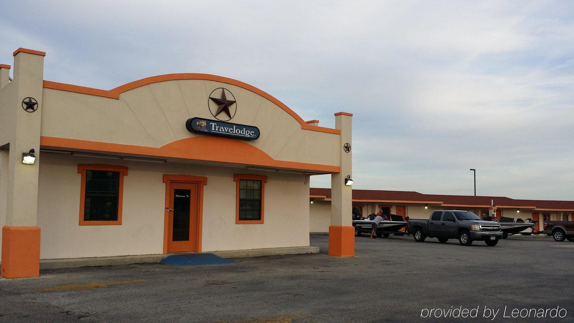 Travelodge By Wyndham Temple Exterior foto